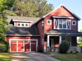 106 Parkway Dr, Fairburn, GA 30213