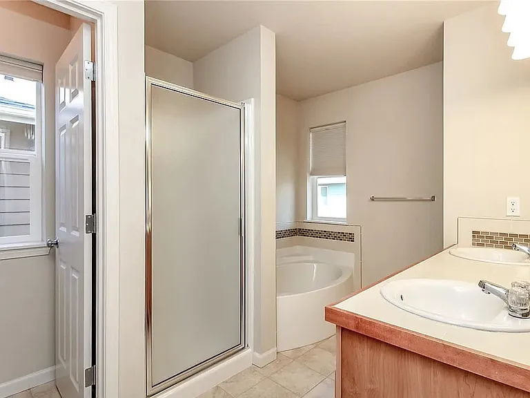 1626 Craig Rd SE — Photo 18