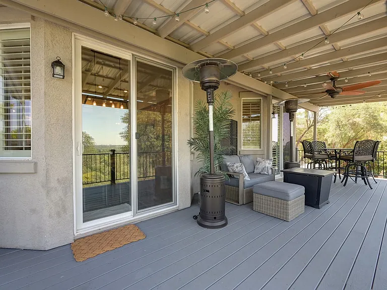 7029 Pembroke Way — Photo 68