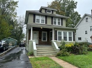 56 Woodside Rd, Maplewood, NJ 07040