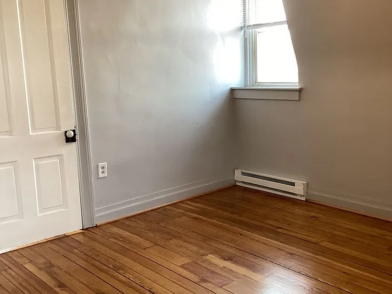 39-43 E Main St — Photo 19