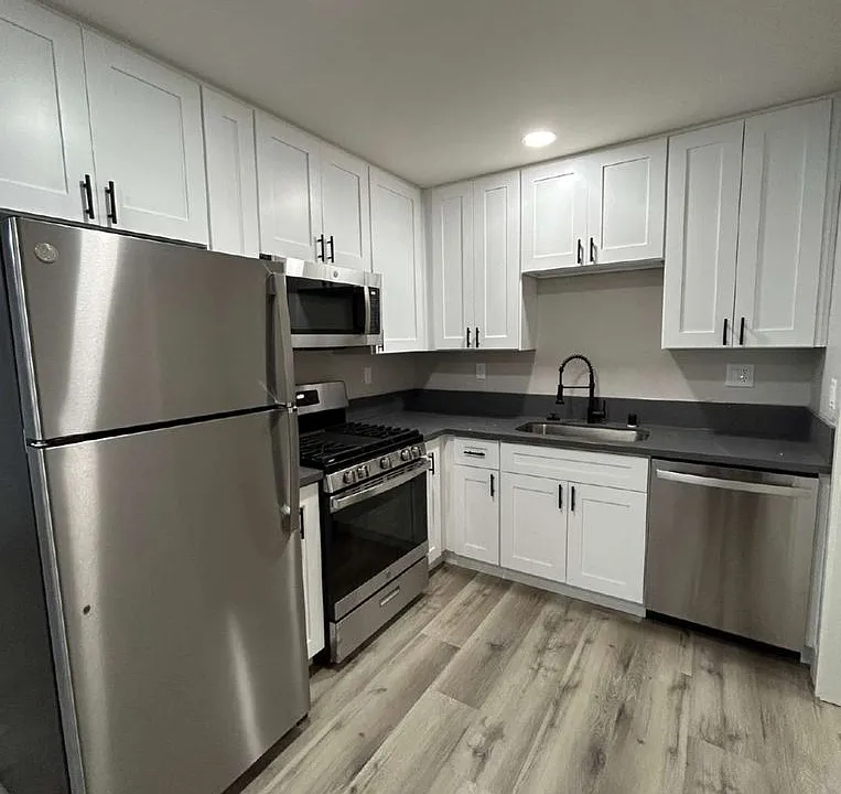 4149-4155 Wabash Ave