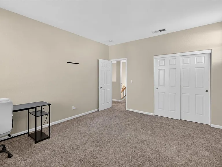 9362 Lost Springs Ct — Photo 13