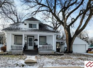 115 N Sumner St, Beatrice, NE 68310