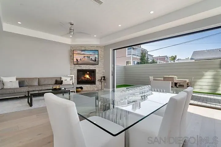 710 E Ave — Photo 13