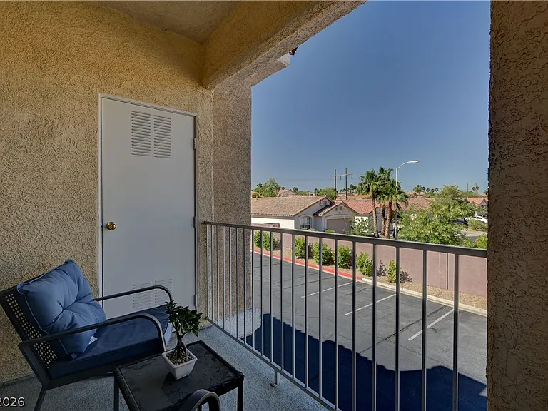 251 S Green Valley Pkwy #4822 — Photo 35