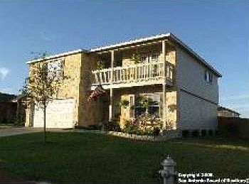 1st image of 902 Magnolia Crst
