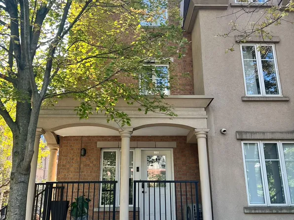 46 Western Battery Rd #801, Toronto, ON M6K 3P1