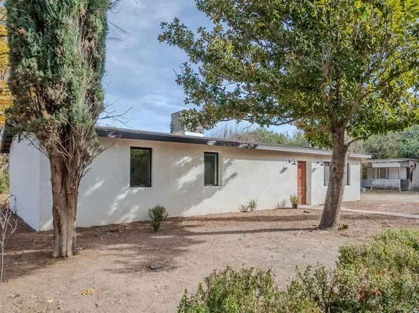 10 Broadway St, Tubac, AZ 85646