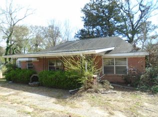 440 Davis St E, Elba, AL 36323