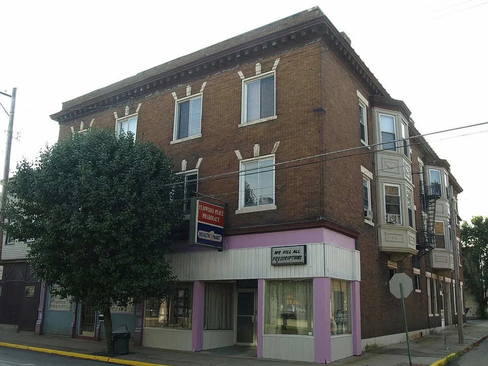 6100 Vine St #1