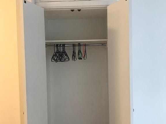 5th image of 229 W 15th St APT 3C