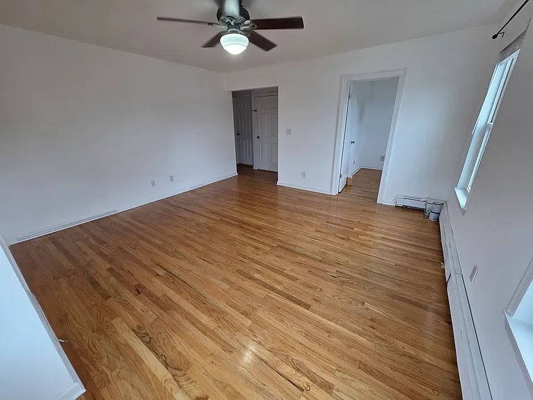 326 Walter Ave — Photo 8