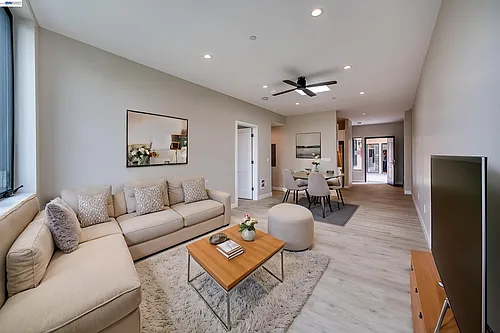 4202 Telegraph Ave Photo 1
