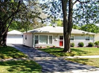 618 W Hammond St, Mundelein, IL