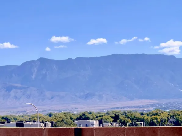 8128 Bluffs Edge Pl NW, Albuquerque, NM 87120