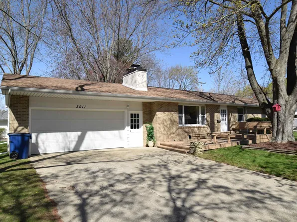 3911 Nottingham Ter, Midland, MI 48642