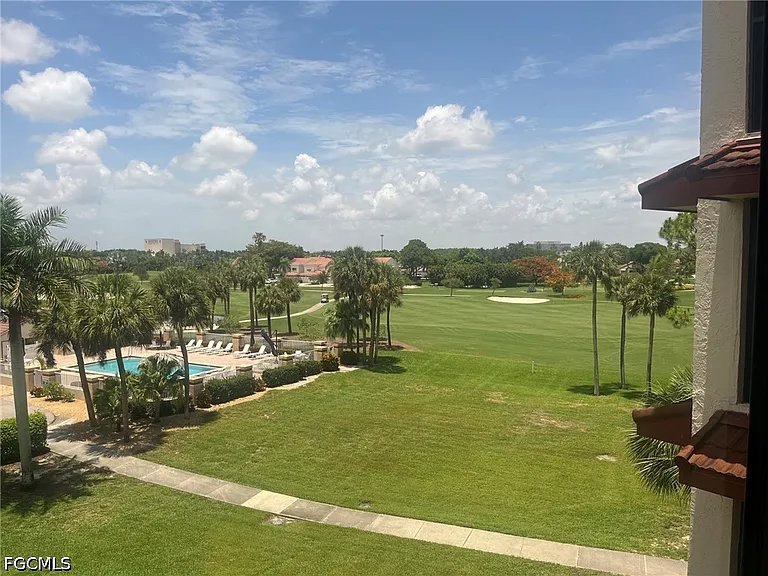 7430 Lake Breeze Dr #403 — Photo 7