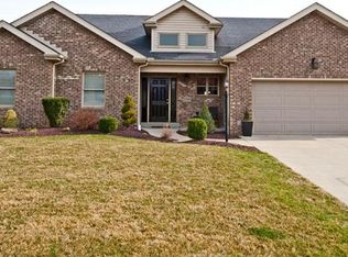 2513 Bonnie Dell Dr, South Park, PA