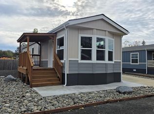 2010 Broadway Ave #38, Hoquiam, WA 98550