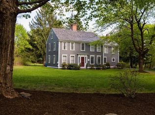 7 Old West Wrentham Rd, Cumberland, RI 02864