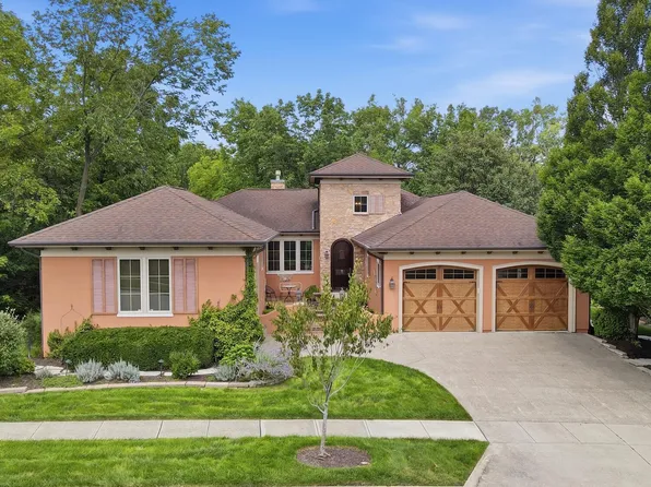 7076 Calabria Pl, Dublin, OH 43016