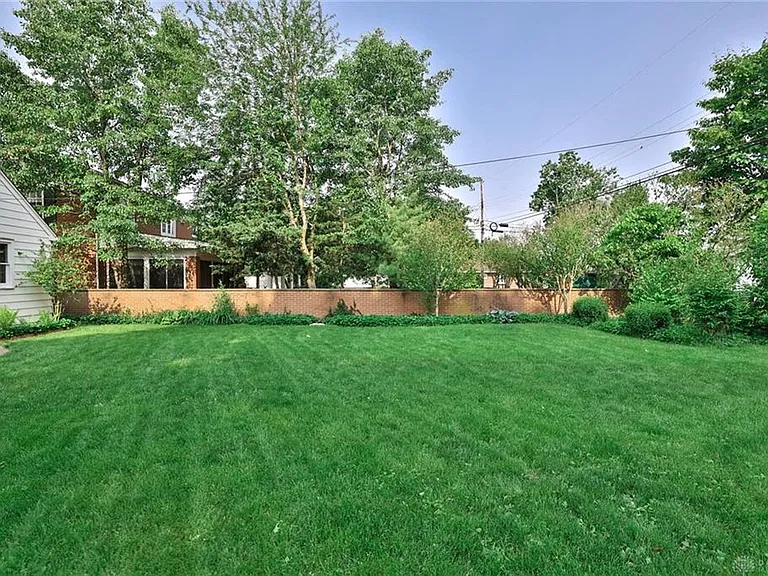 21 Schneider Dr — Photo 4