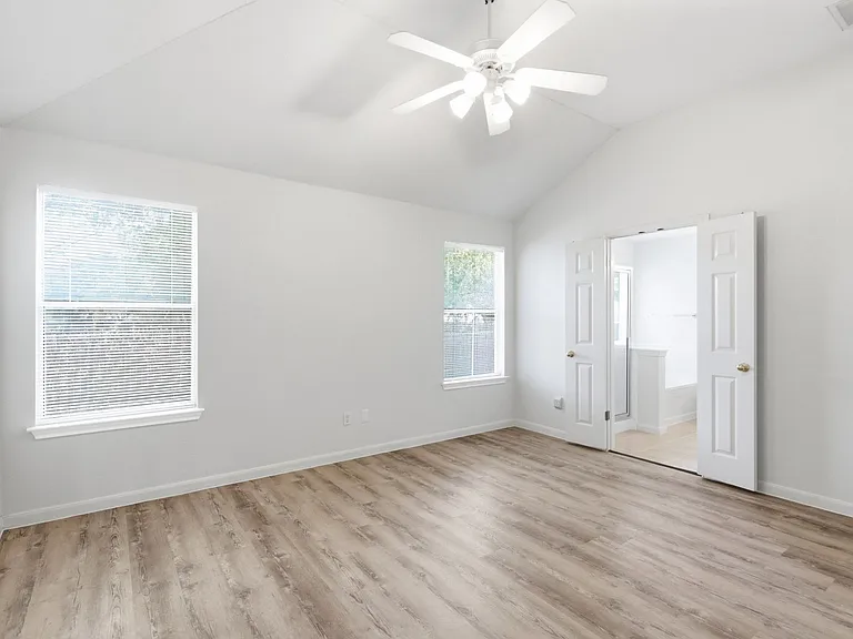 417 River Crossing Trl — Photo 18