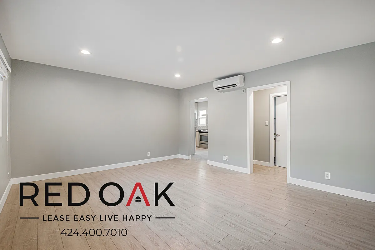 Building Photo - 400 S Mariposa Ave #17