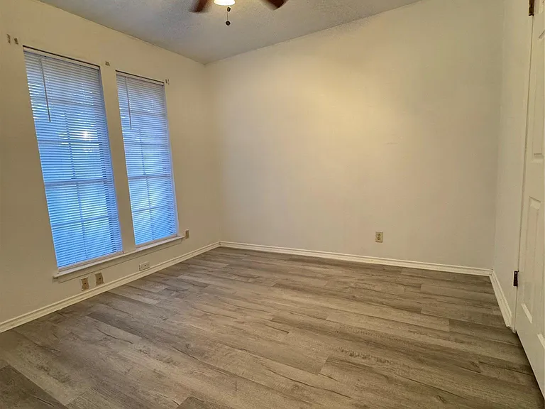 12325 Double Tree Ln — Photo 18