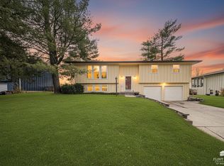 3025 Arbor Dr, Manhattan, KS 66503