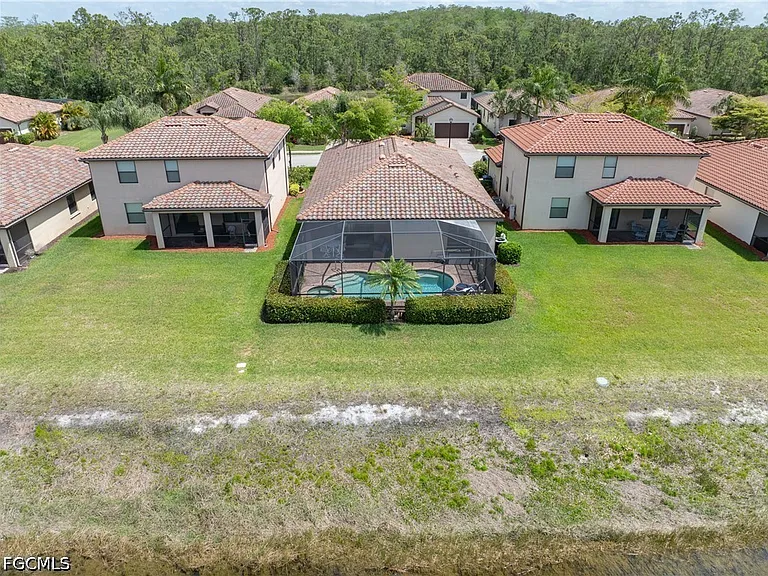 10960 Cherry Laurel Dr — Photo 5