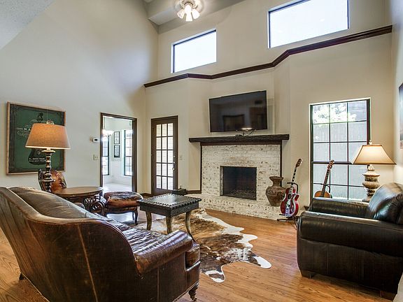 4th image of 3019 Jomar Dr
