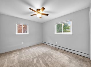 327 Lysander St, Rochester, MI 48307