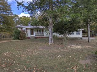 412 Richards Rd NE, White, GA 30184