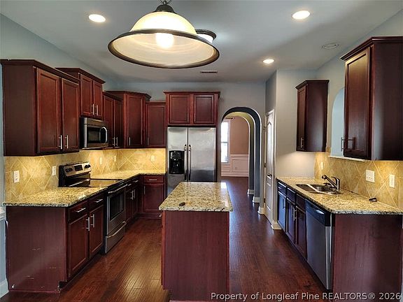 5th image of 269 Fountain Grove Dr