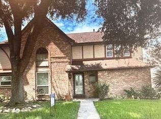 15502 Rio Plaza Dr, Houston, TX 77083