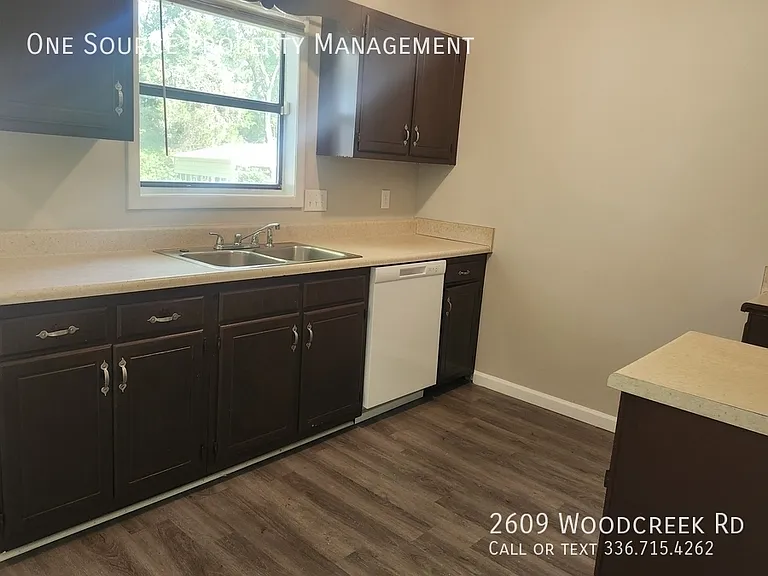 2609 Woodcreek Rd — Photo 9