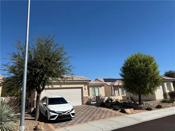 2128 Willow Wren Dr, North Las Vegas, NV 89084