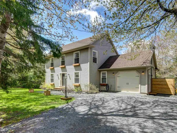14 Lanterns Way, Halifax, NS B3Z 1L3