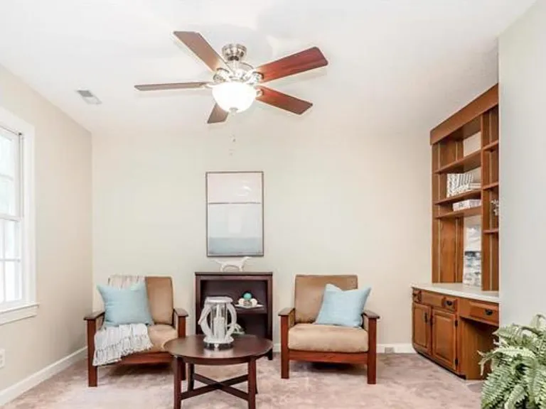 1705 Briarforest Pl — Photo 18