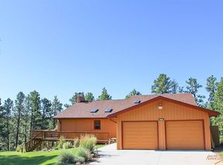 955 Penny Ln, Rapid City, SD 57702