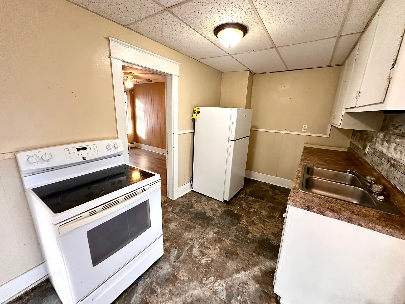 2 bed, 567 sqft, $1,150 — Photo 2
