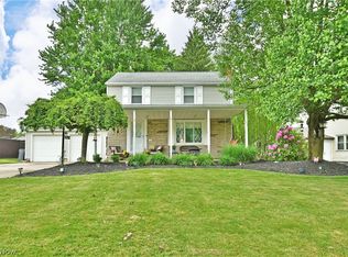 2676 Rosewae Dr, Youngstown, OH