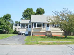 4 Willis Rd, Peabody, MA 01960