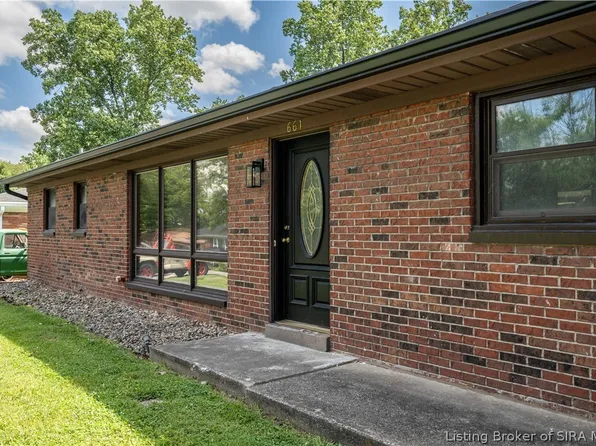 661 Alabama Avenue, Sellersburg, IN 47172