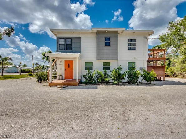 16155 Tortuga St, Bokeelia, FL 33922