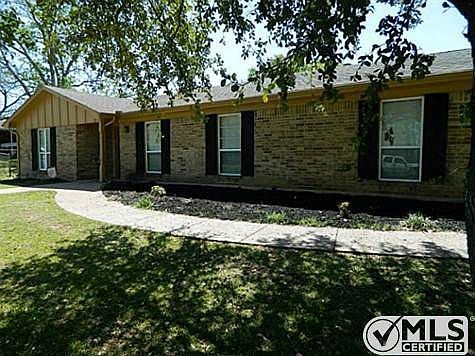 2nd image of 2700 Oak Parkway Ct