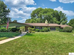 1206 S 117th St, Omaha, NE 68144