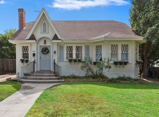 3716 Oakwood Pl, Riverside, CA 92506